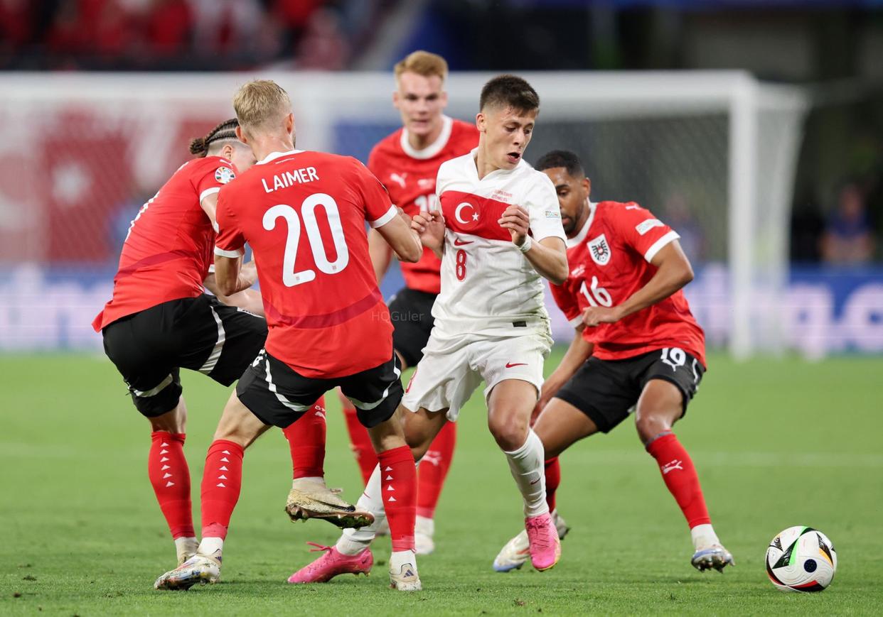 开云sport-莱比锡红牛逆转比利时，卡瓦哈尔状态火热