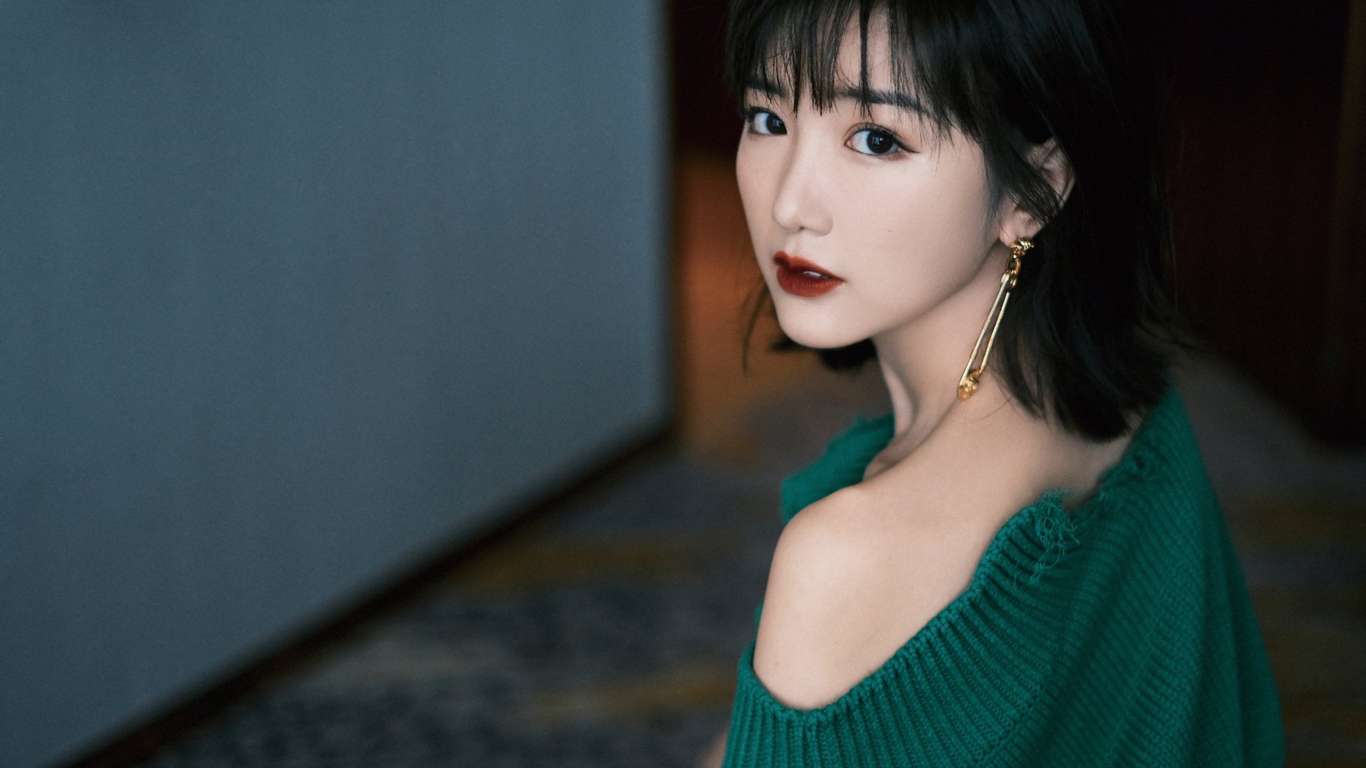 铁血灰熊与辽篮图腾，当詹姆斯重新定义接管