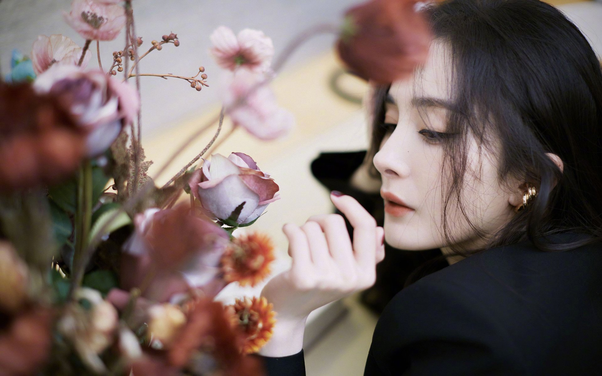 开云体育app-富安健洋三重解码，他如何成为斩落切尔西的战术焦点