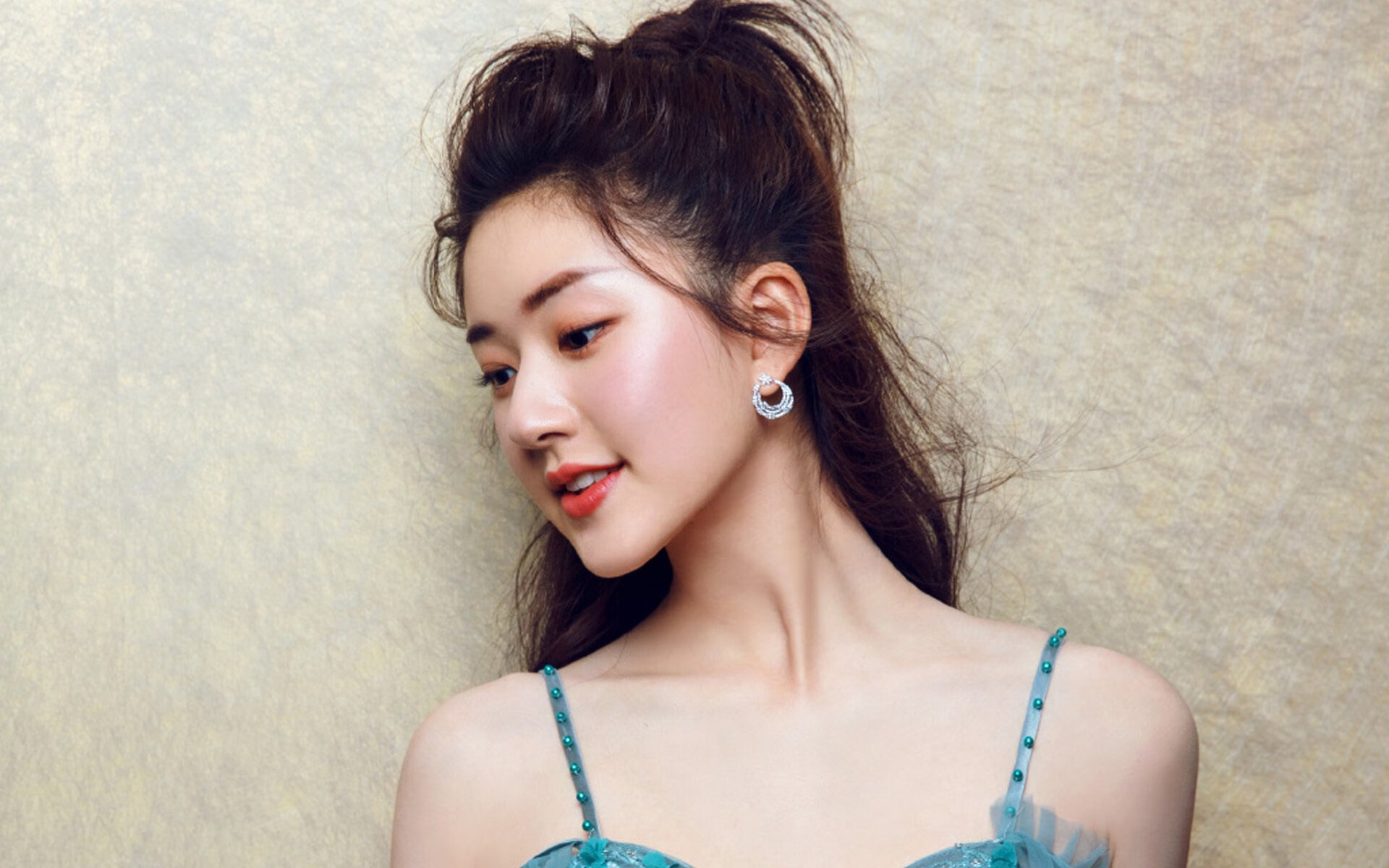 开云体育在线-从麦迪逊花园到世界之巅，恩比德如何用尼克斯的窒息配方在2026世界杯接管比赛