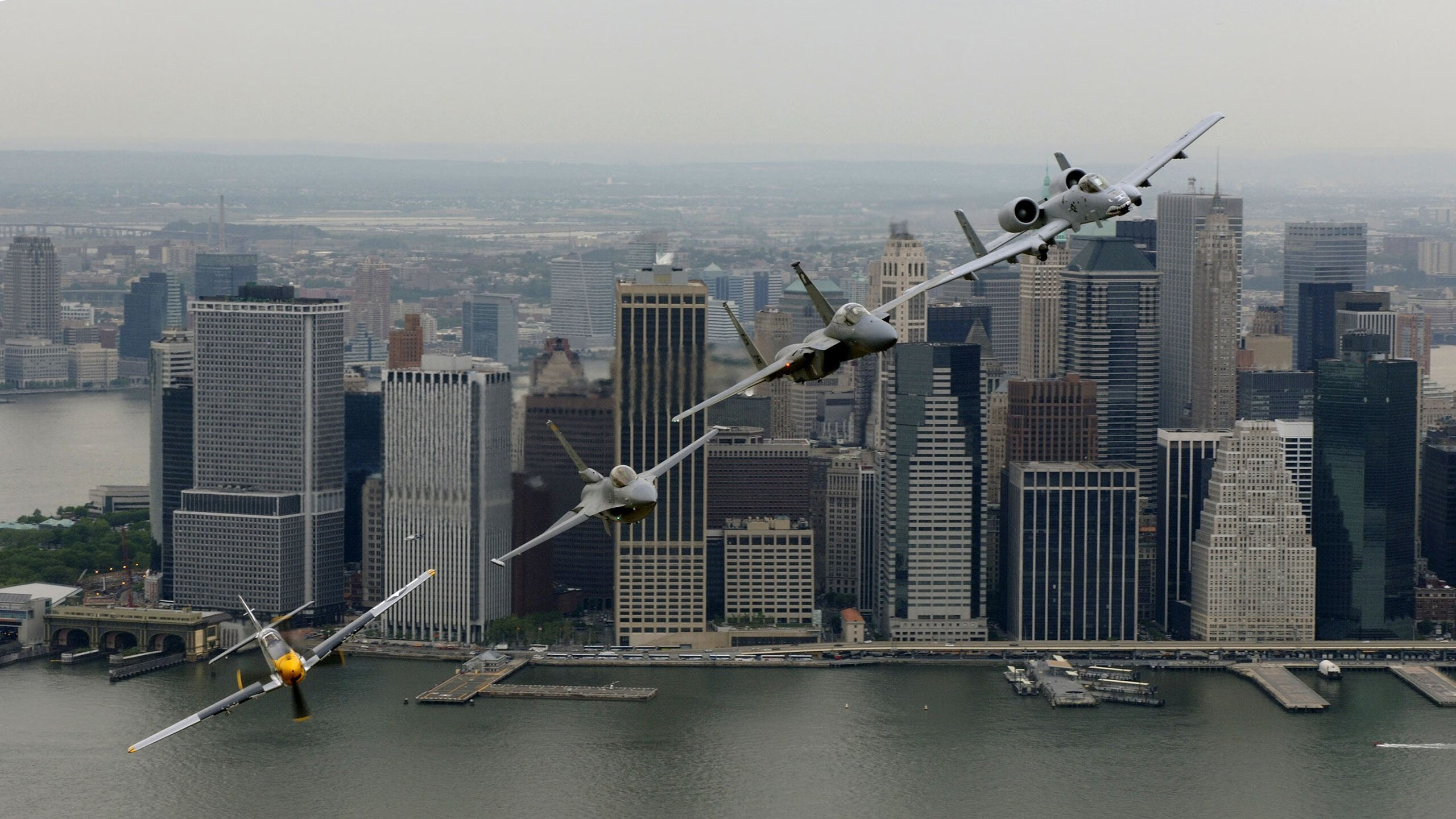 蓝色青春绞碎金色王朝，雷霆新纪元的第一声惊雷