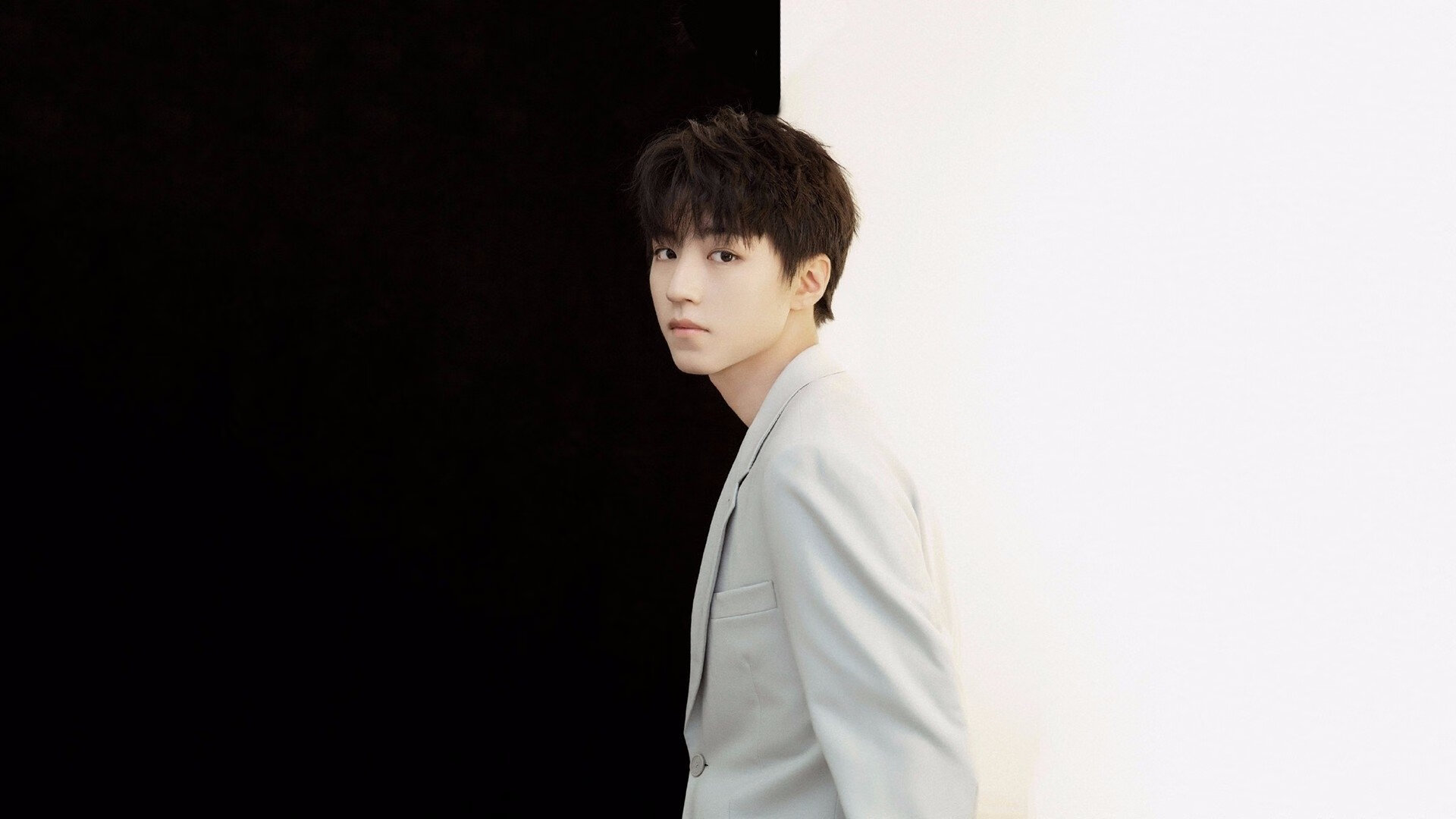 开云体育登录-雪原崛起与帝国黄昏，世界排名争夺战的北美风暴，如何撕碎西班牙王朝的最后防线